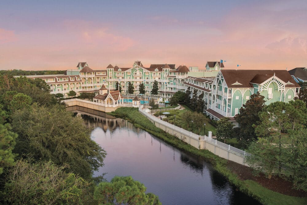 Disney World Resort: Beach Club Villa Lake View