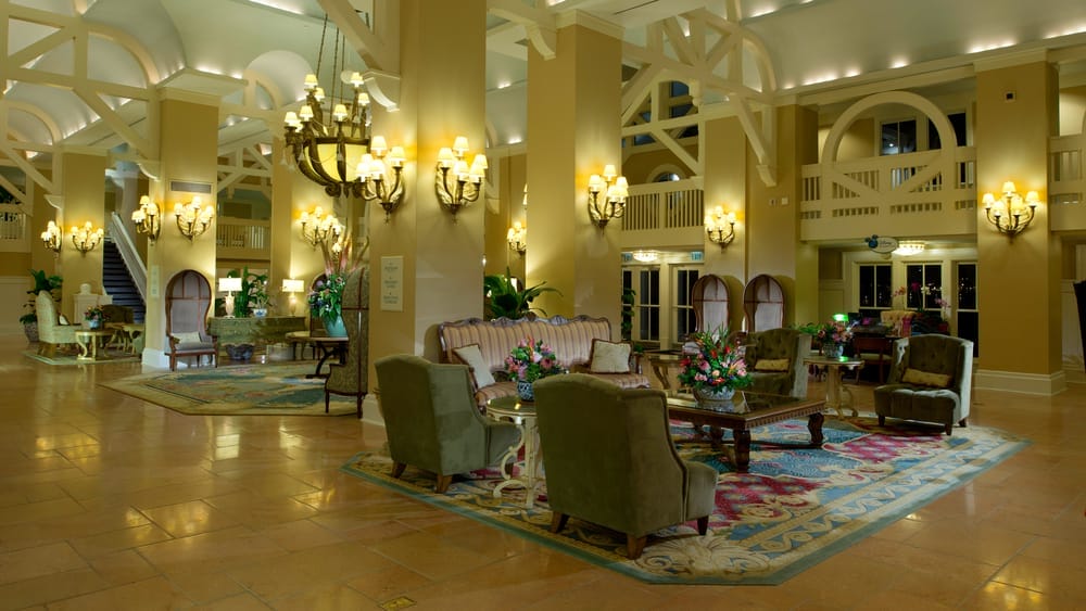 Disney World Resort: Beach Club Lobby