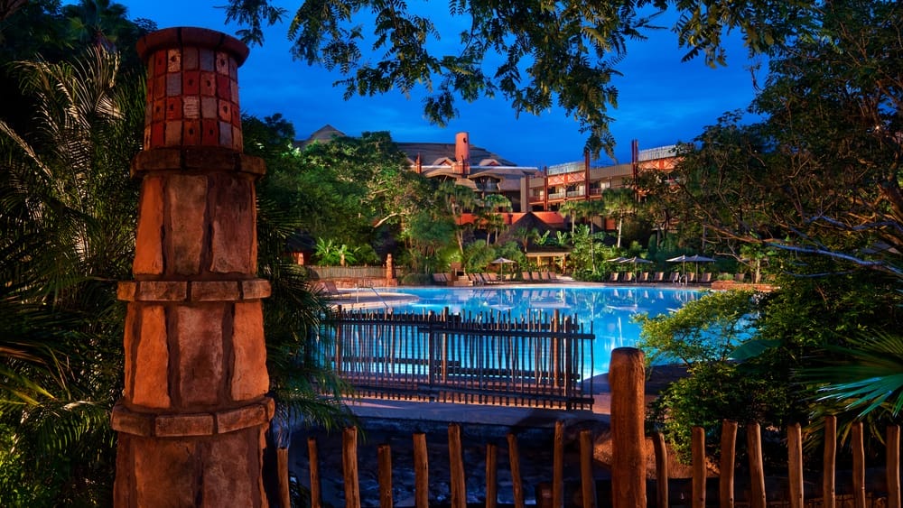 Disney World Resort: Animal Kingdom Lodge Pool
