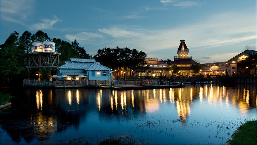 port-orleans-resort-riverside-00-1000x563-1426fe1 Disney World Resort: Port Orleans Riverside Courtyard